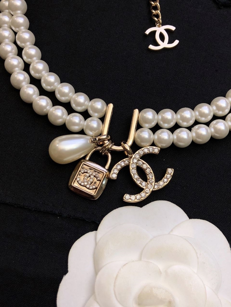 Ch**el necklaces